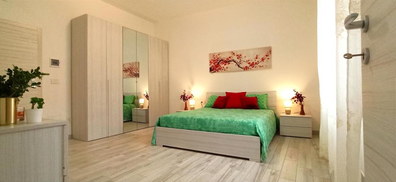 Hotel La Casa Di Francesco Putifigari Esterno foto